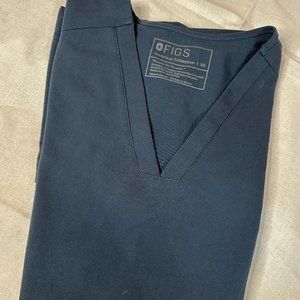 FIGS Dark Harbor Casma XS